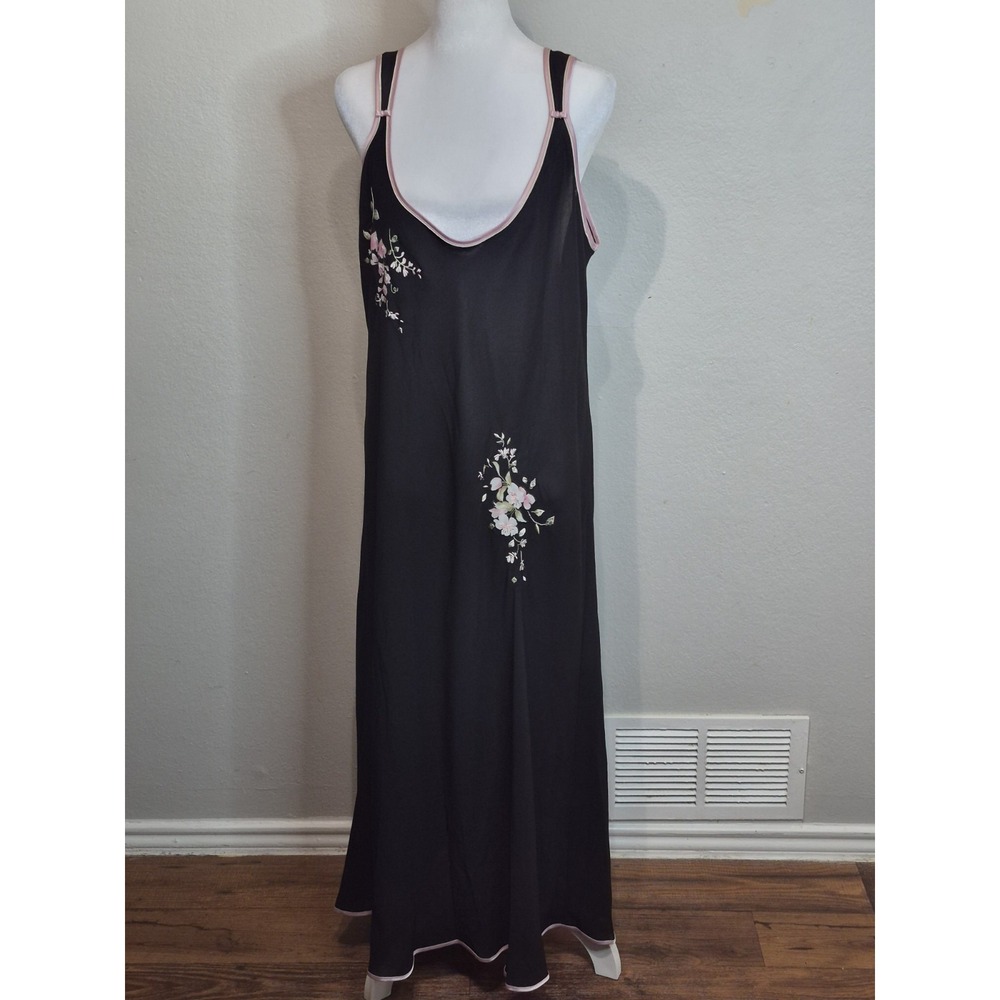 Oscar de la Renta Pink Label Vintage Black Floral Embroidered Nightgown Size XL